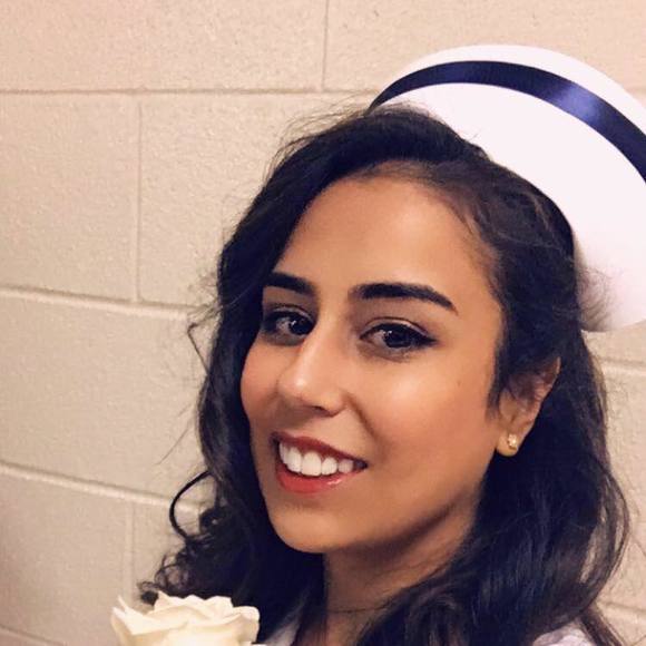 Meet your Posher, Ana - Picture 1 of 1